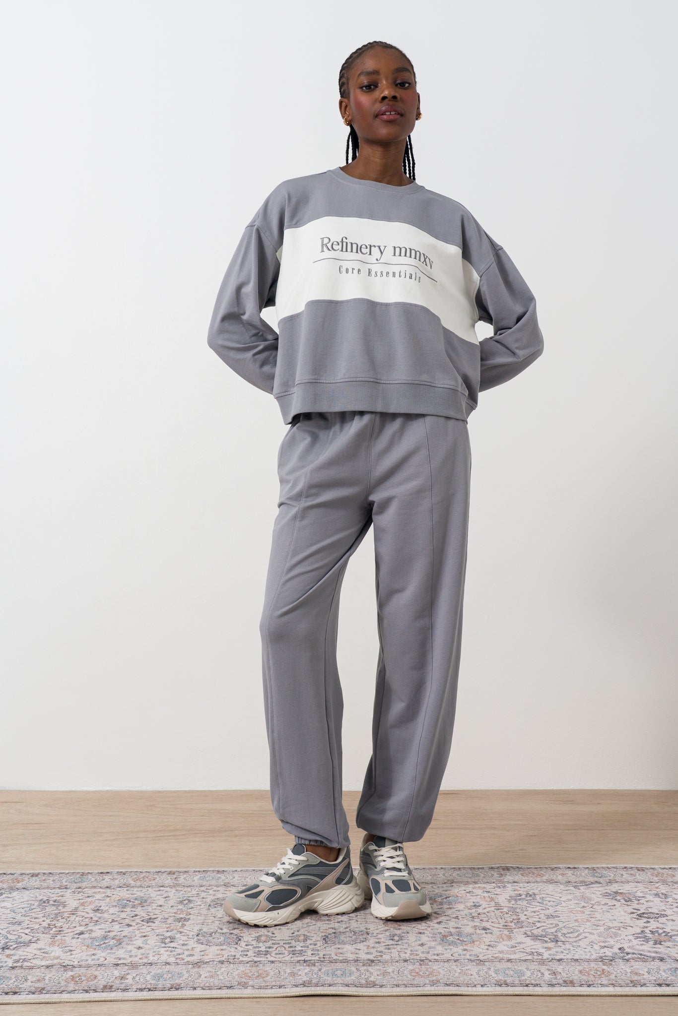 colourblock-sweat-top