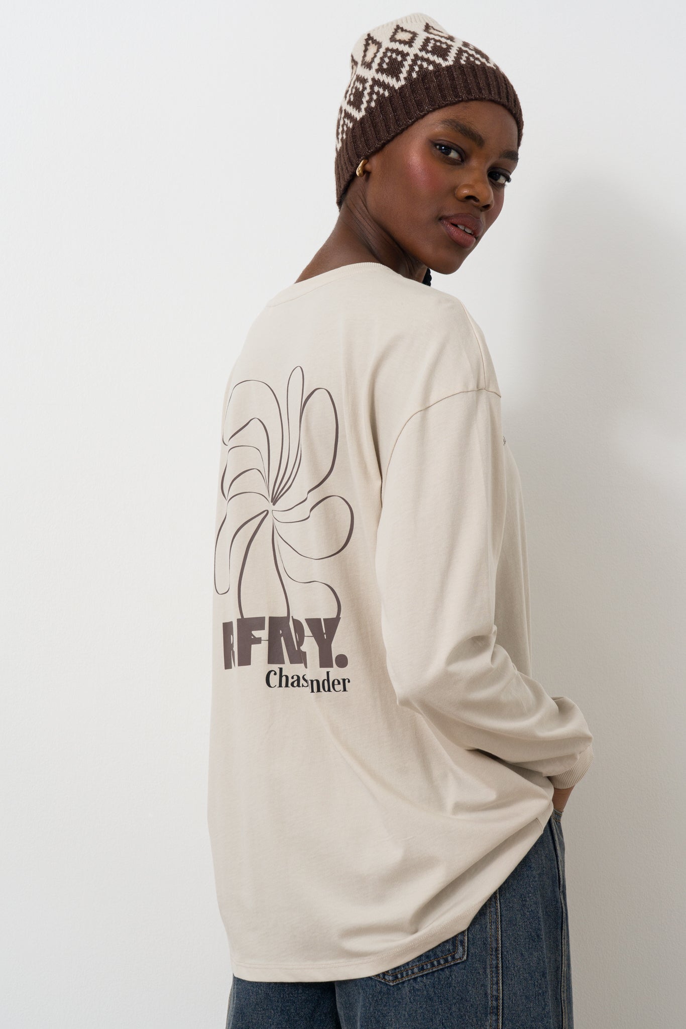 oversized-graphic-t-shirt-5
