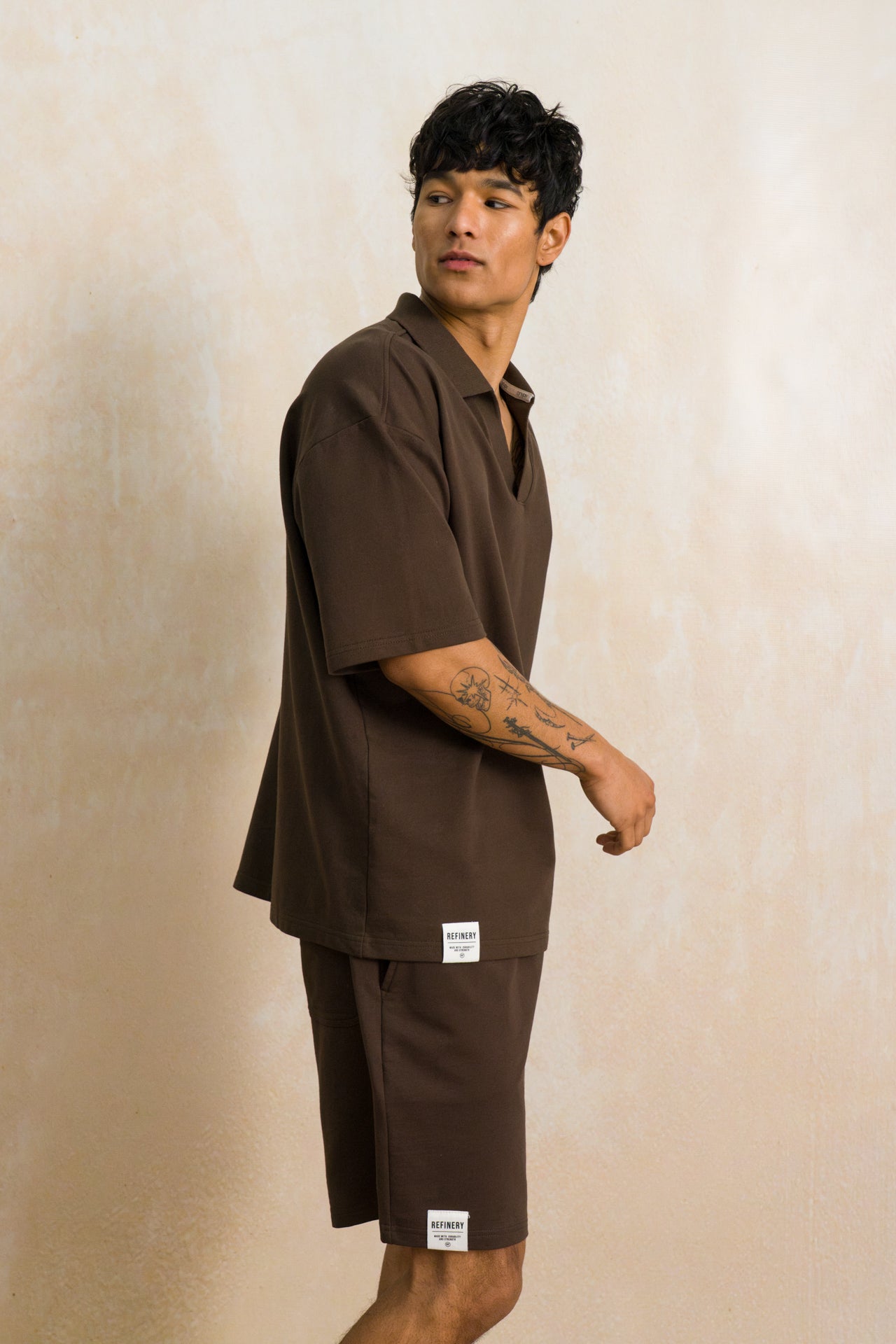 Textured Oversized Golfer