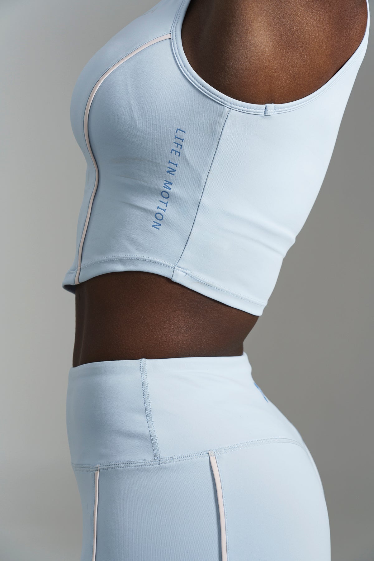 Curved Hem Active Tank