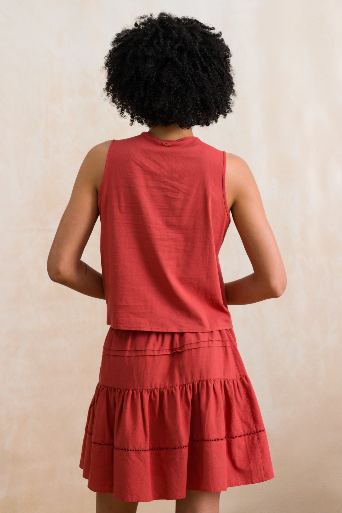 Pleat Shift Tank