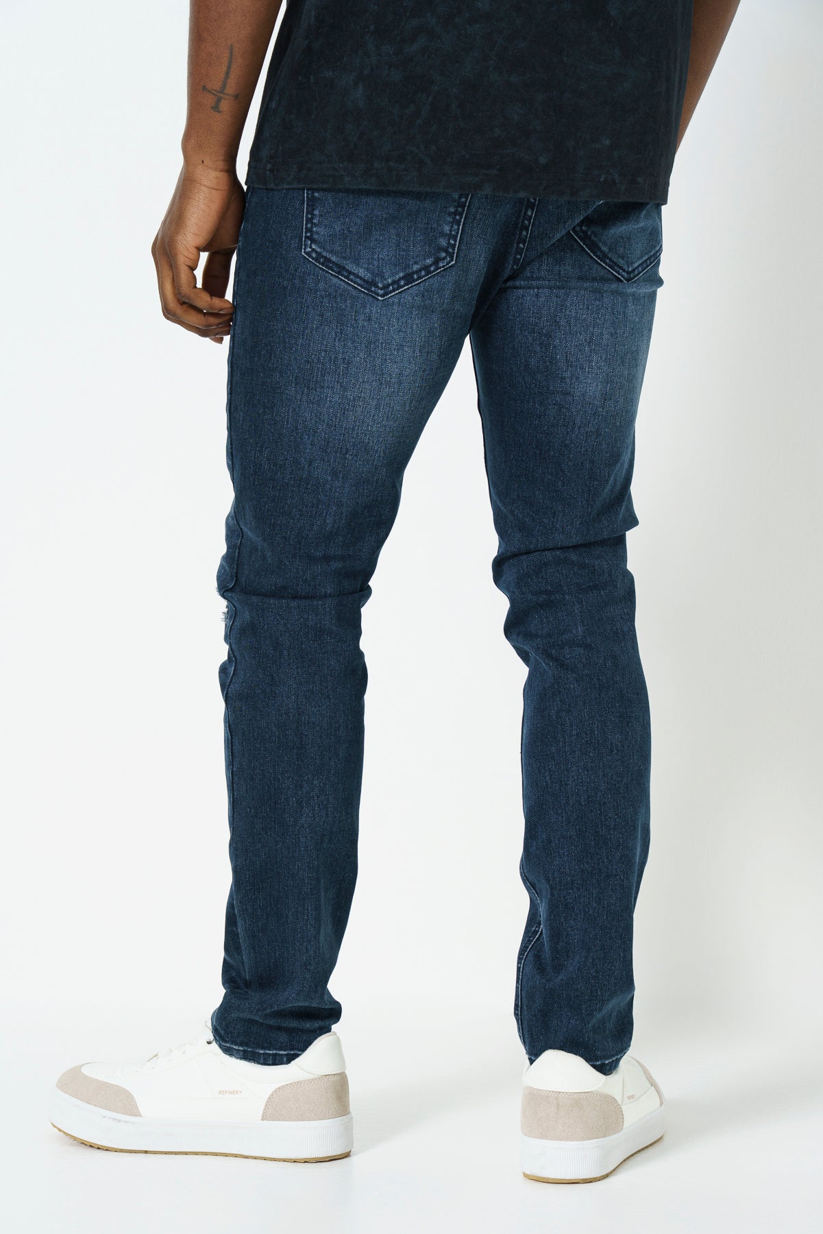 Rf02 Rip Knees Jeans