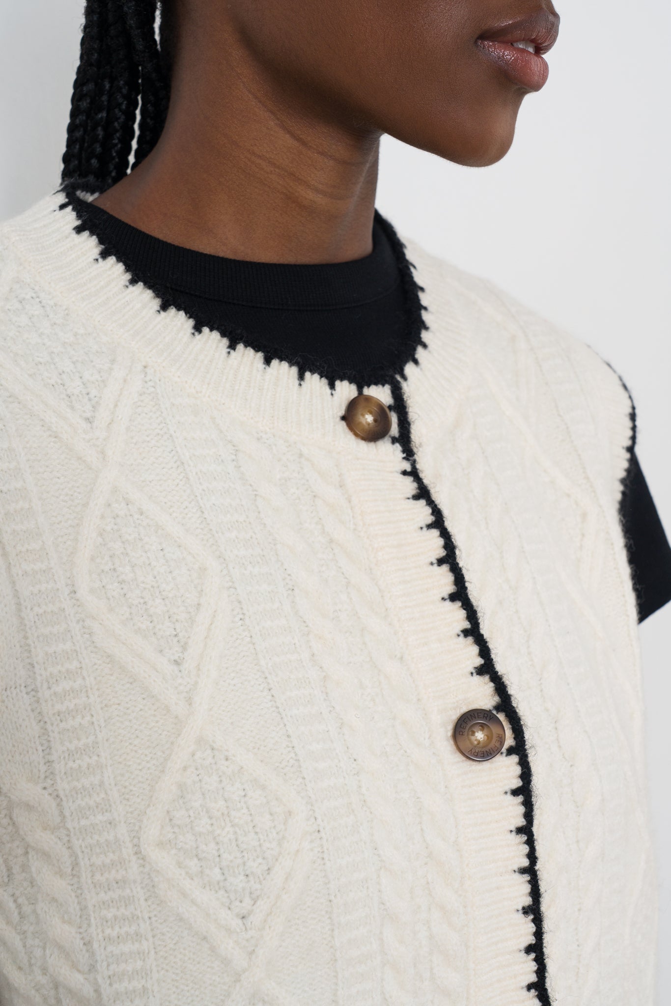 sleeveless-cardigan
