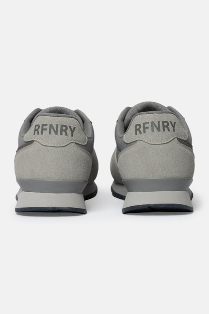 Retro Sneaker