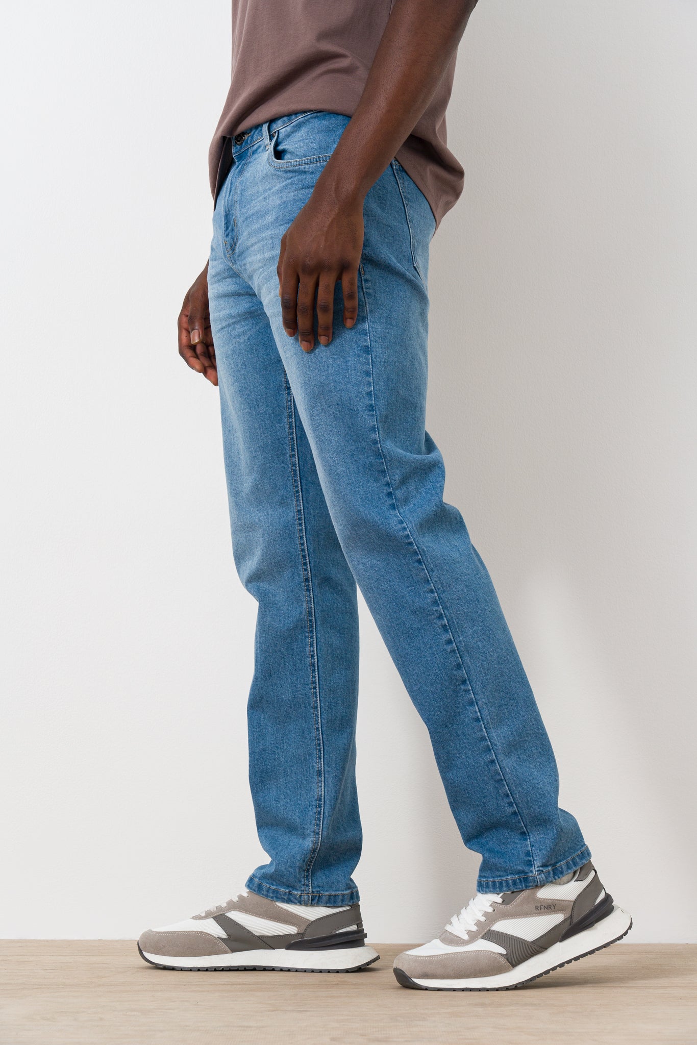 straight-leg-jeans