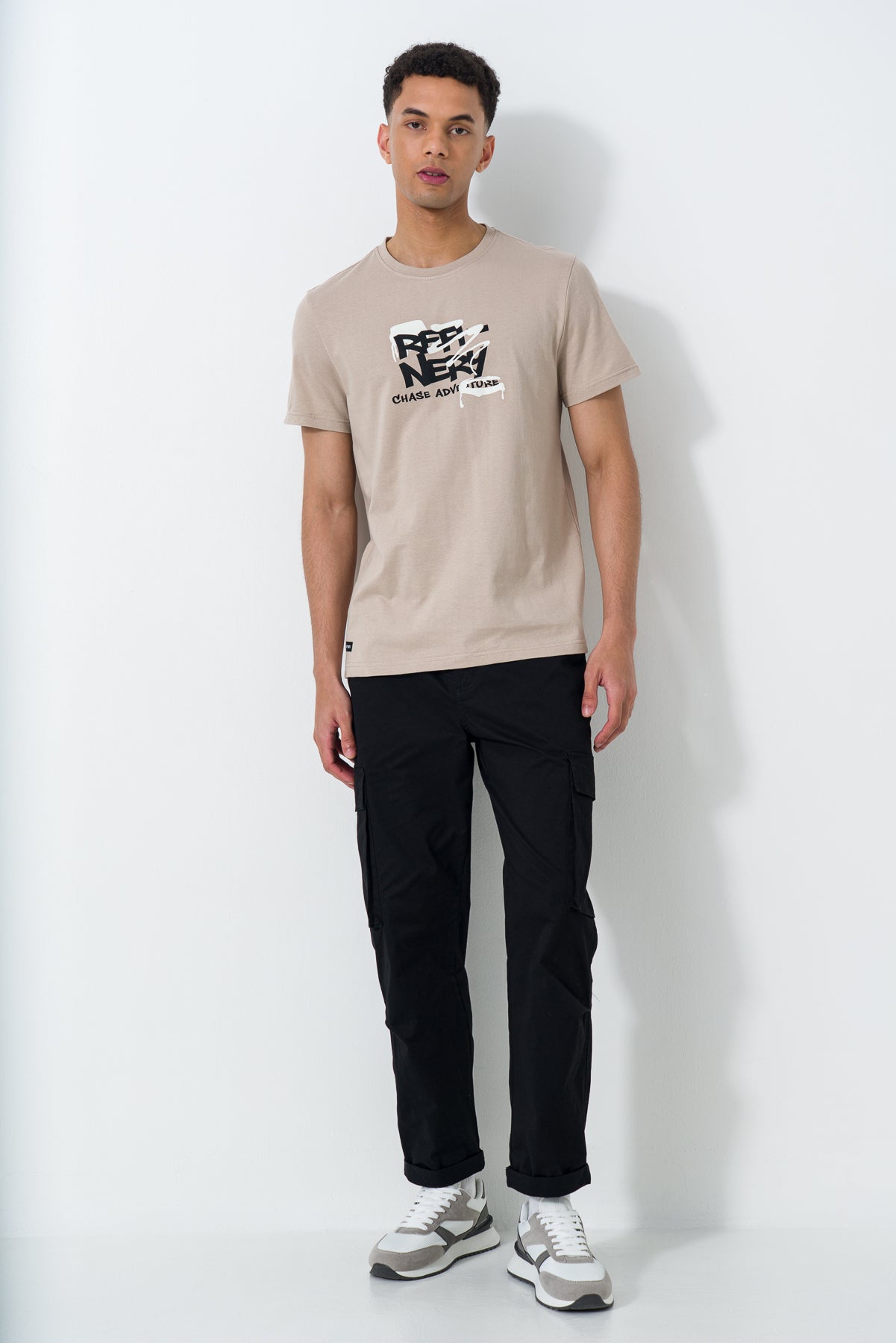 graffiti-print-t-shirt