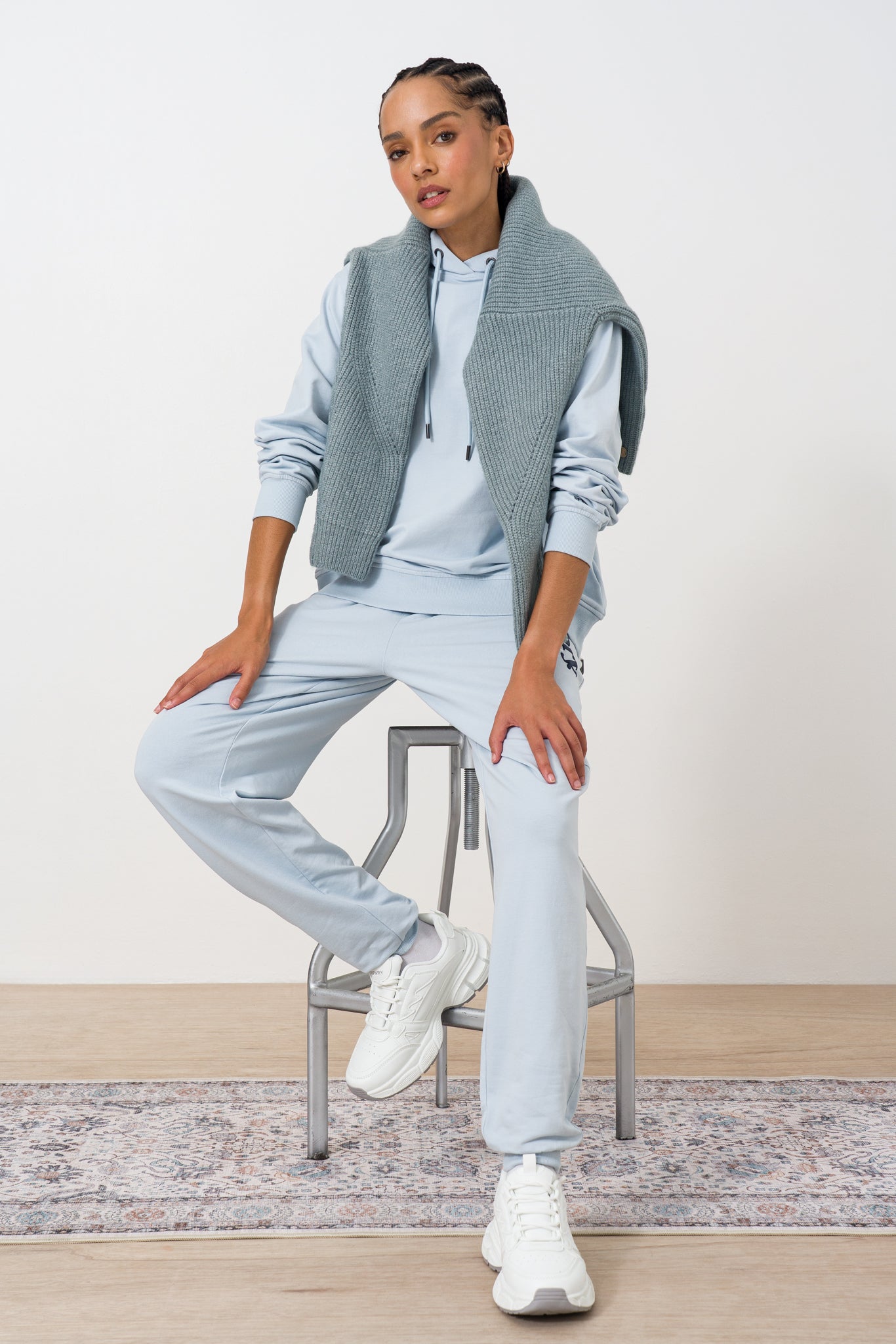 slim-fit-trackpants-3