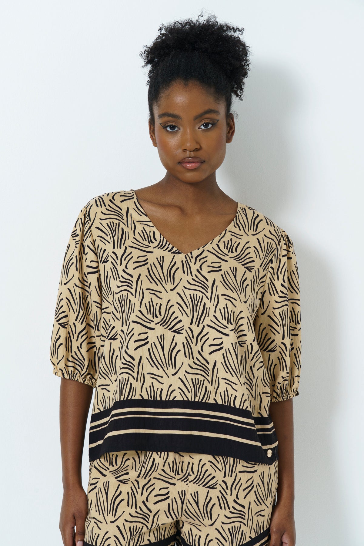 Bubble Sleeve Top