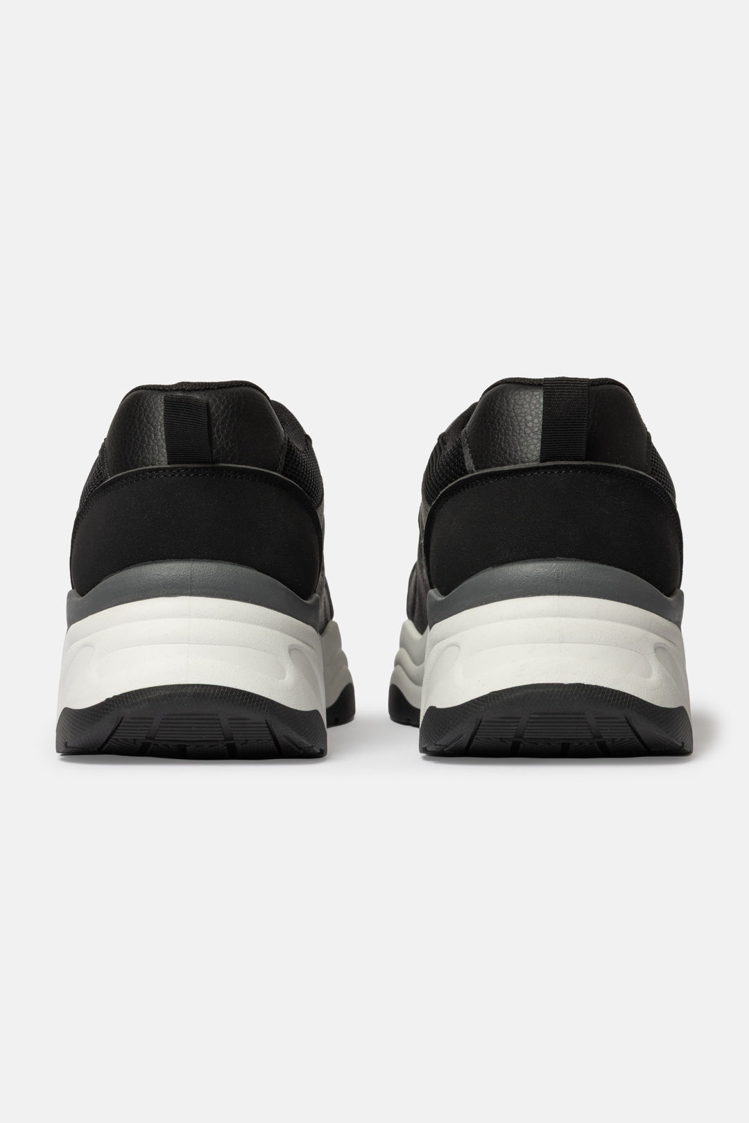 chunky-sneaker-16