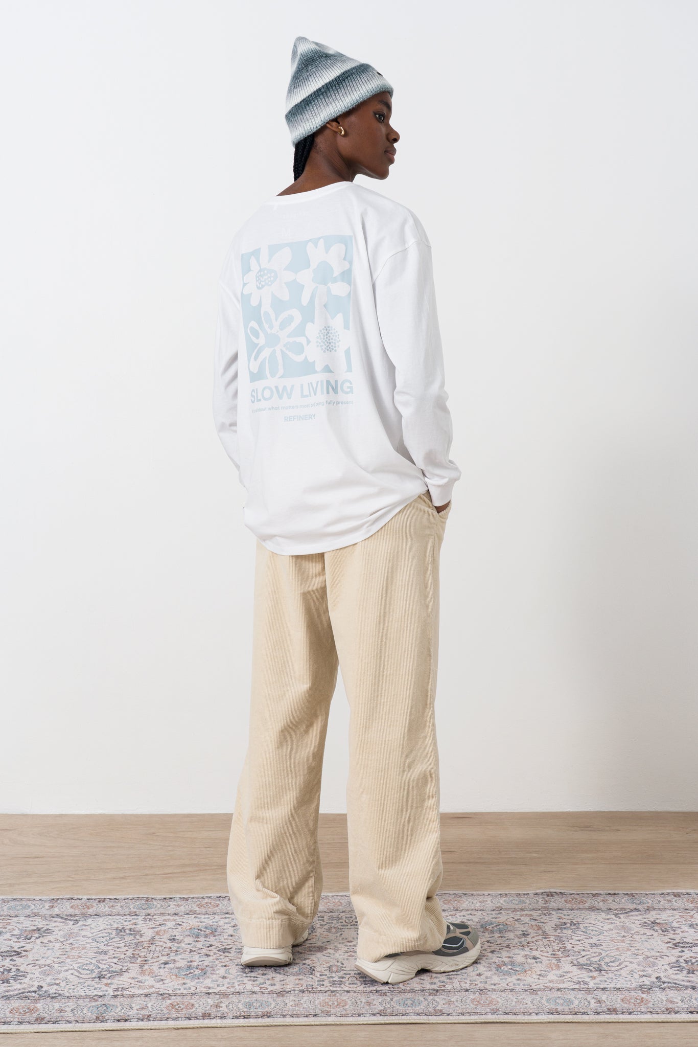 oversized-graphic-long-sleeve-t-shirt