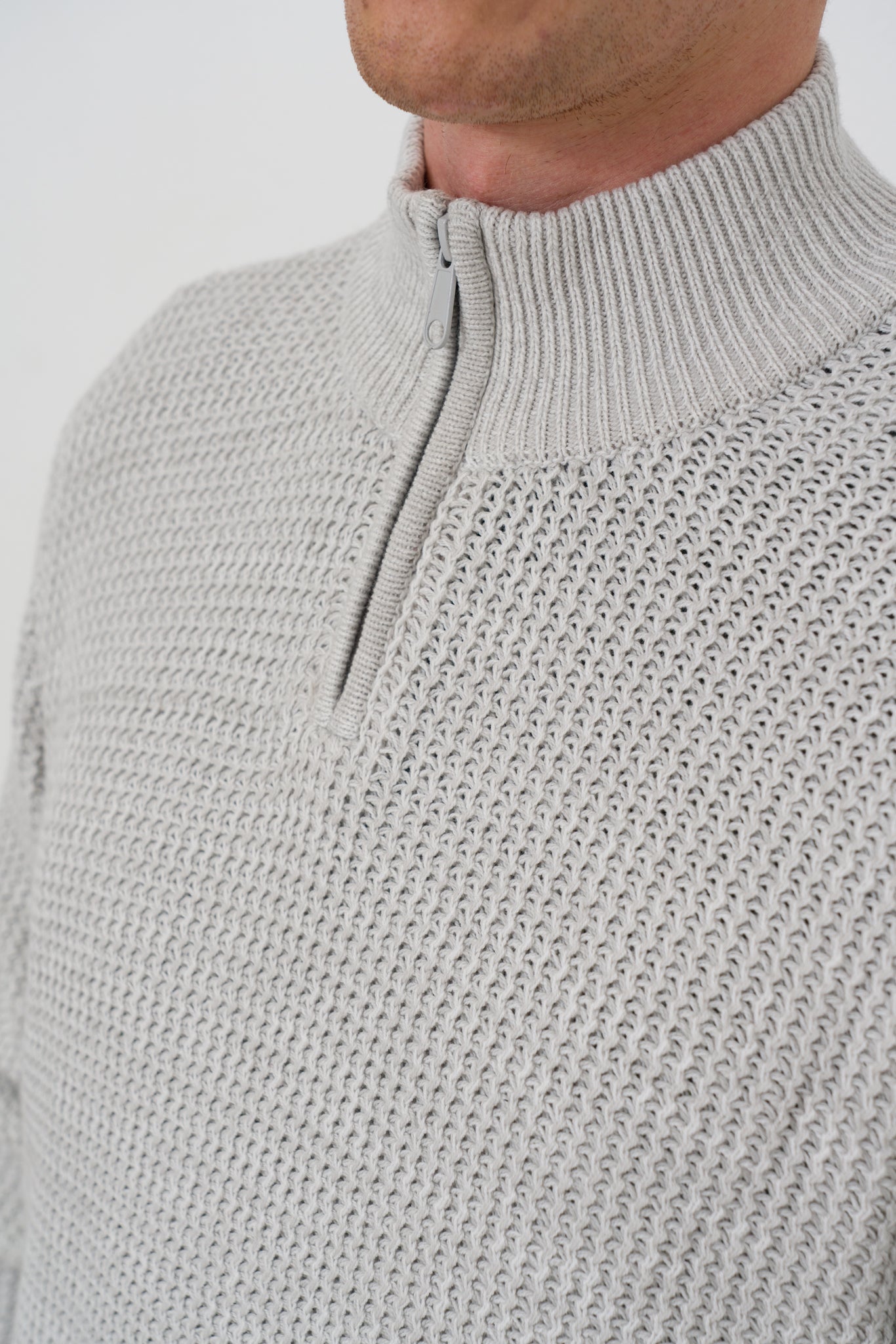 split-collar-jumper-2