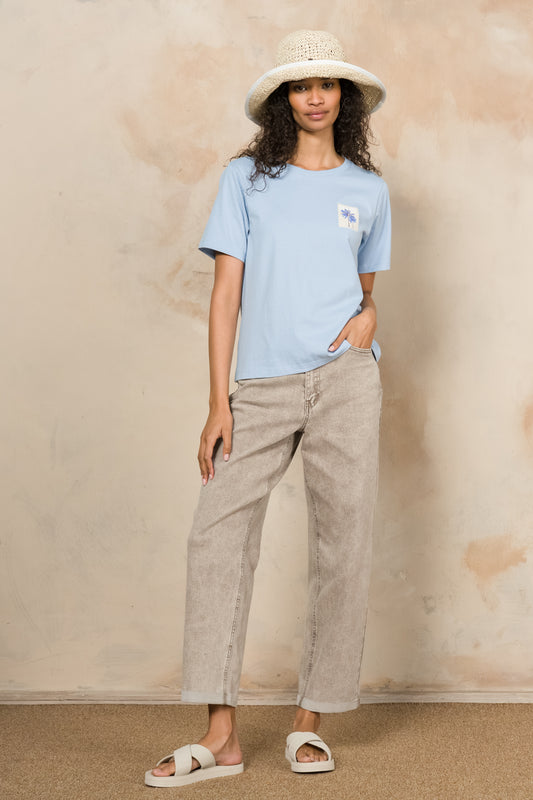 Standard Graphic Tee Tee