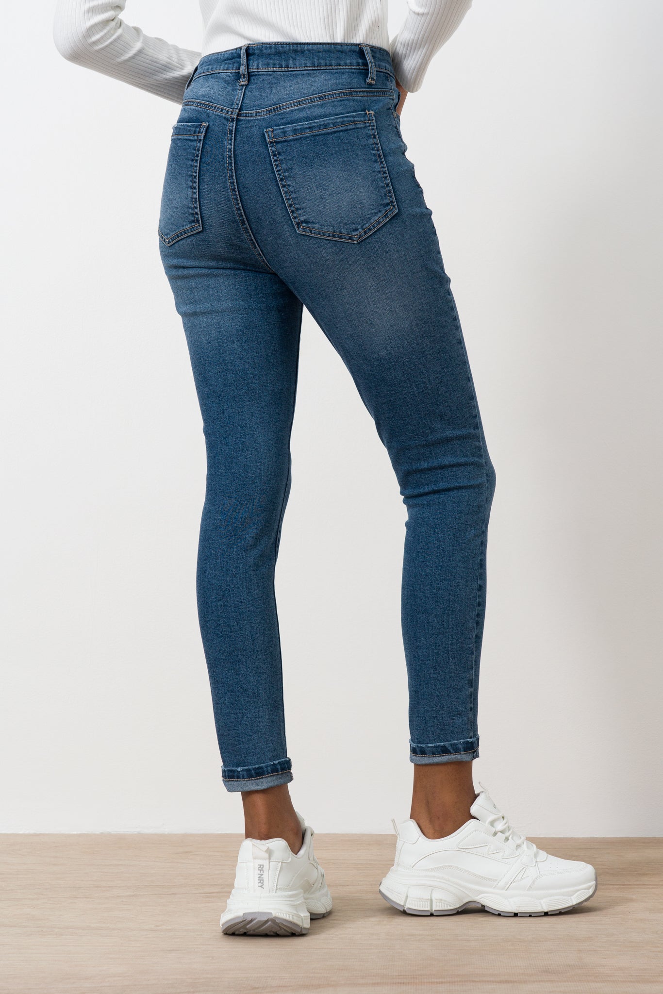 rf05-high-rise-skinny-jeans-1