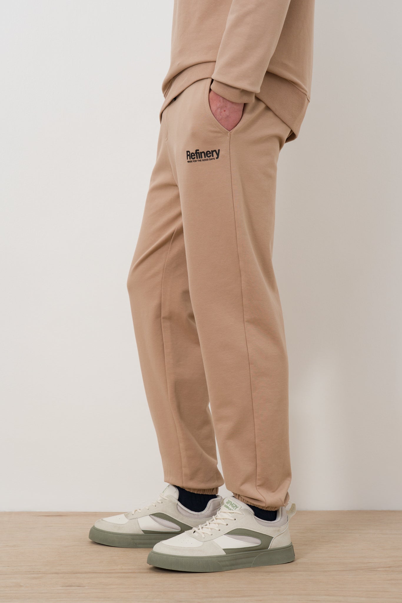 elasticated-track-pants-2