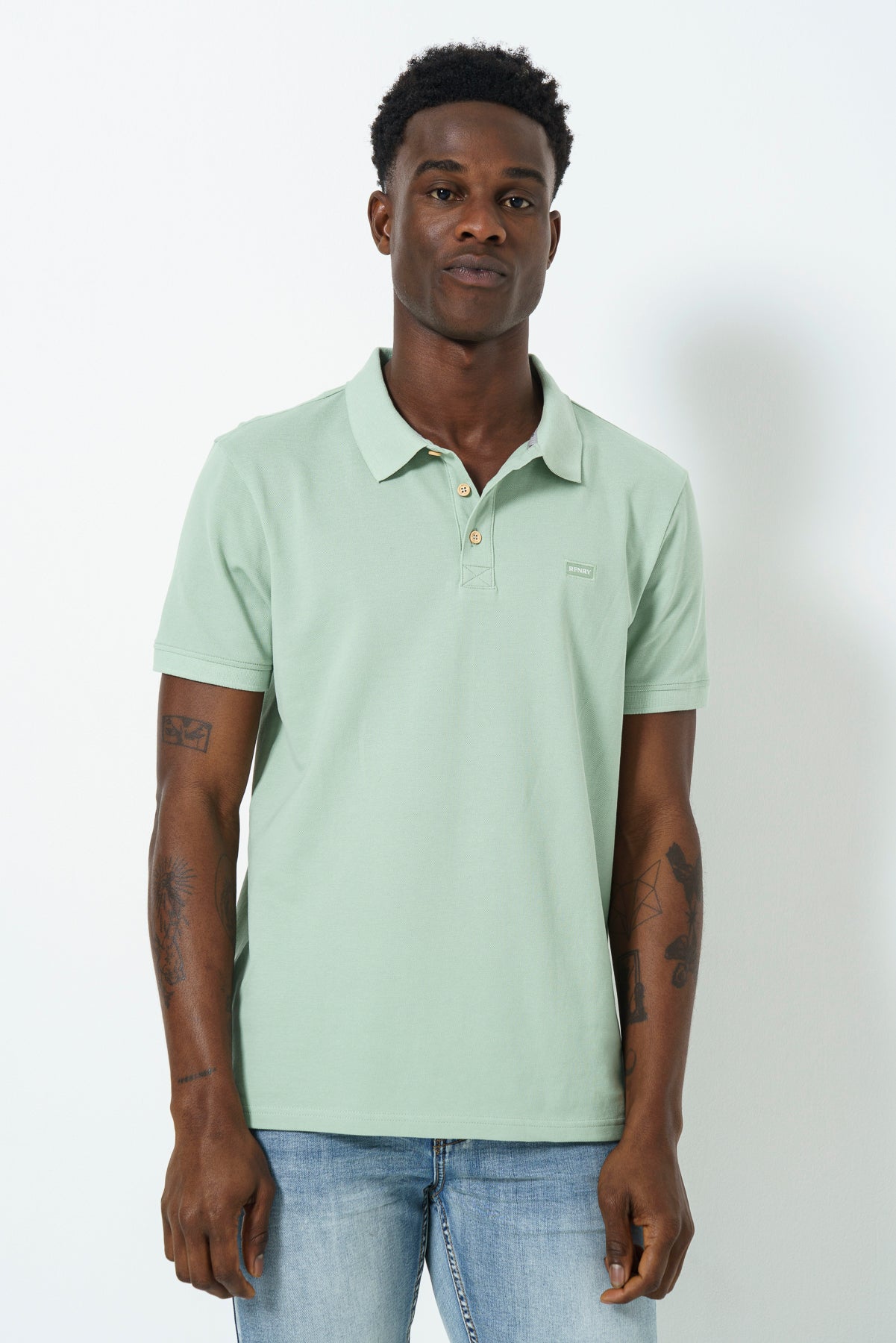 Pique Golfer