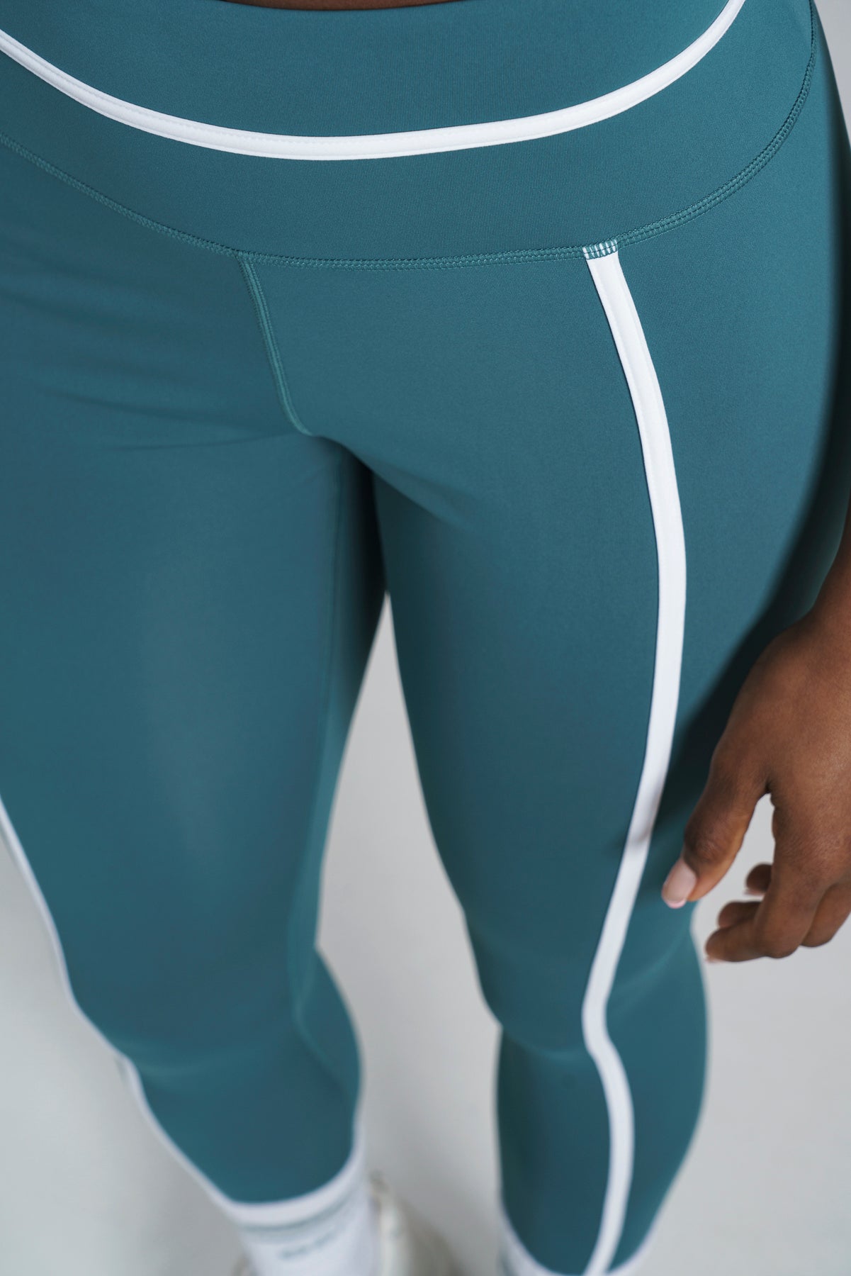 Contrast Detail Leggings
