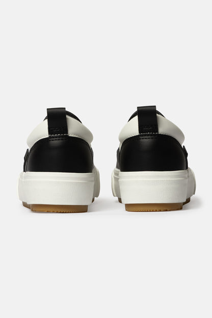 Slip-On Sneaker