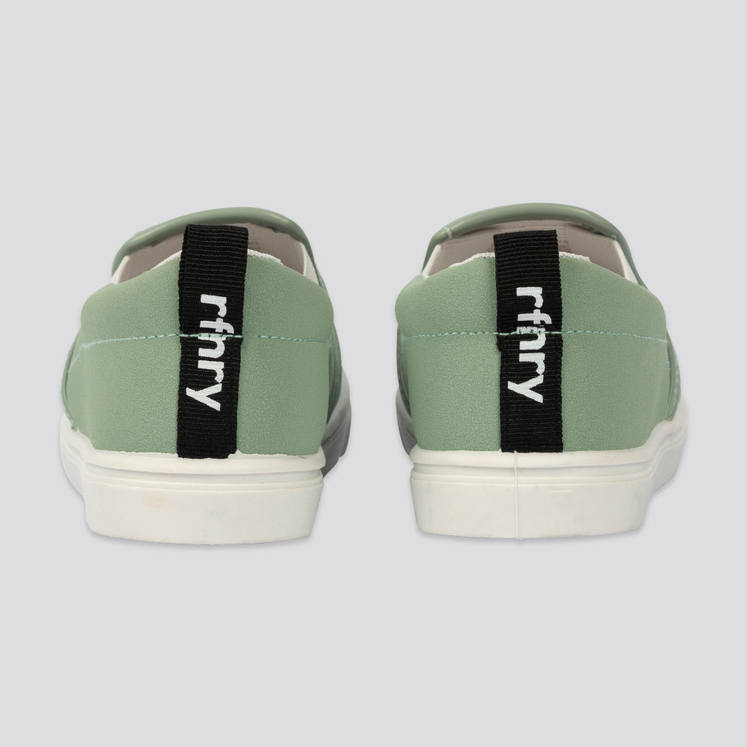 Girls Slip-On Sneaker