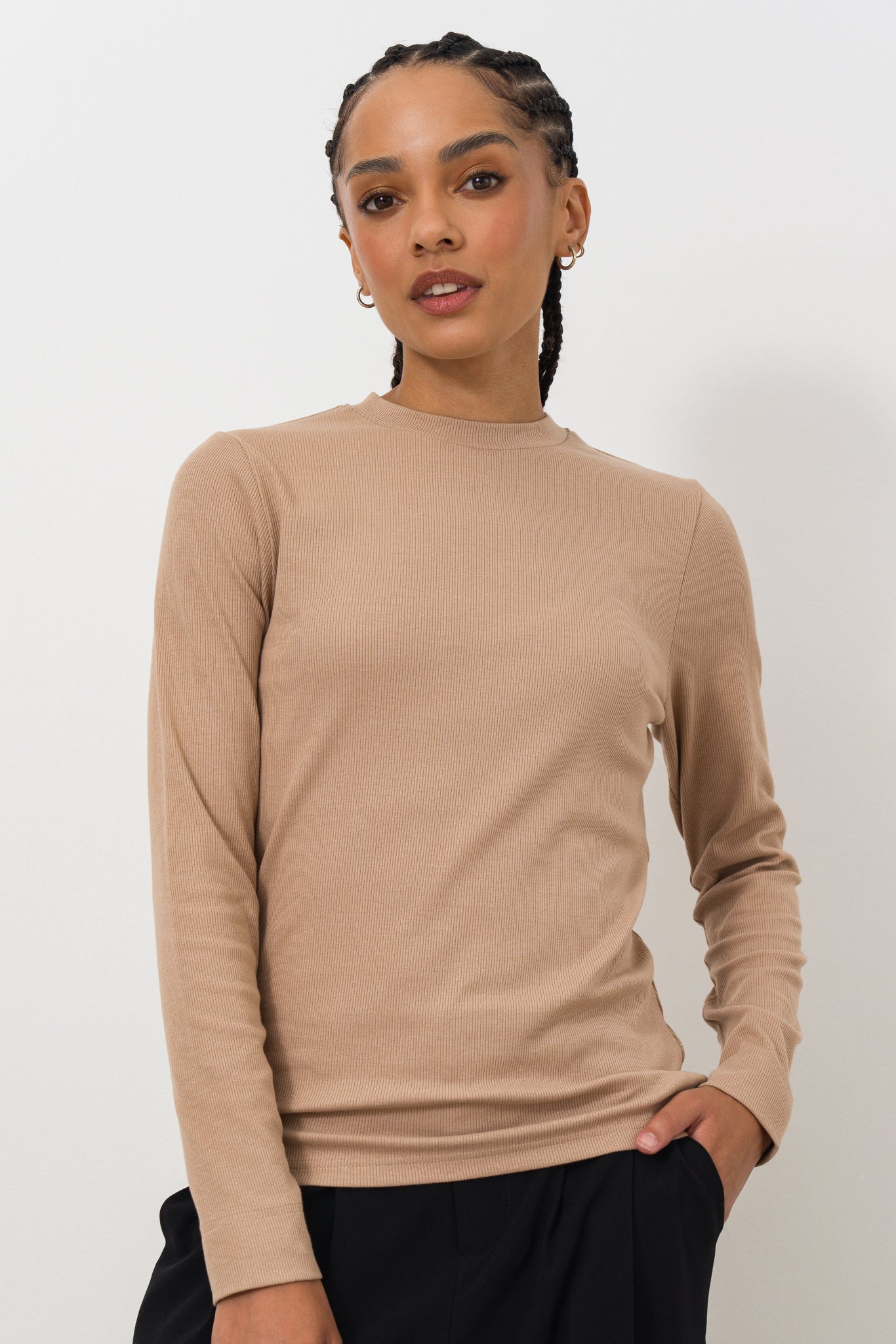 fitted-long-sleeve-rib-tee