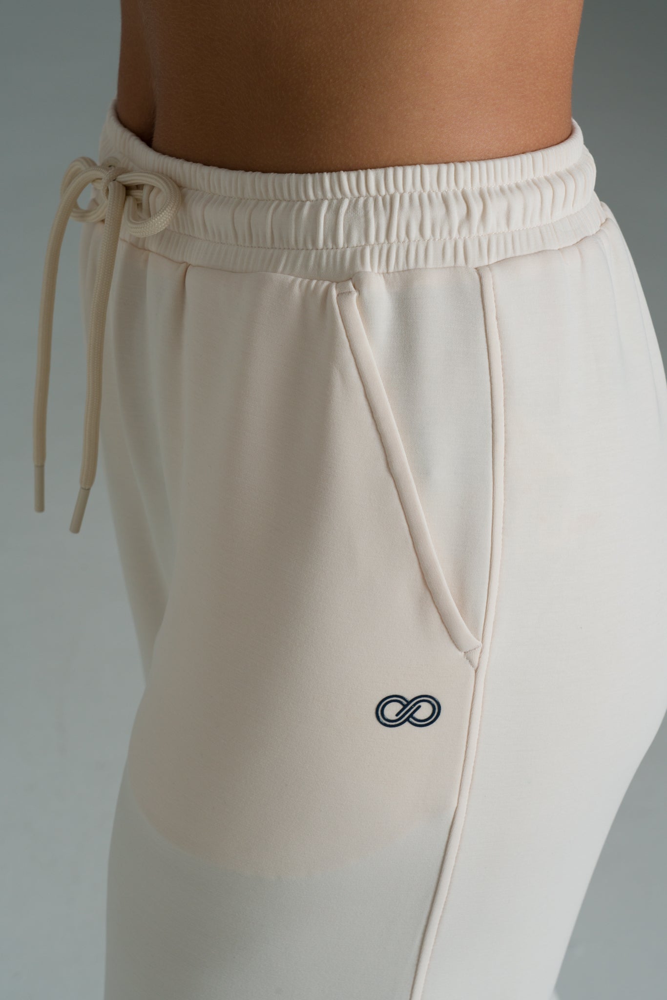 modal-blend-track-pants