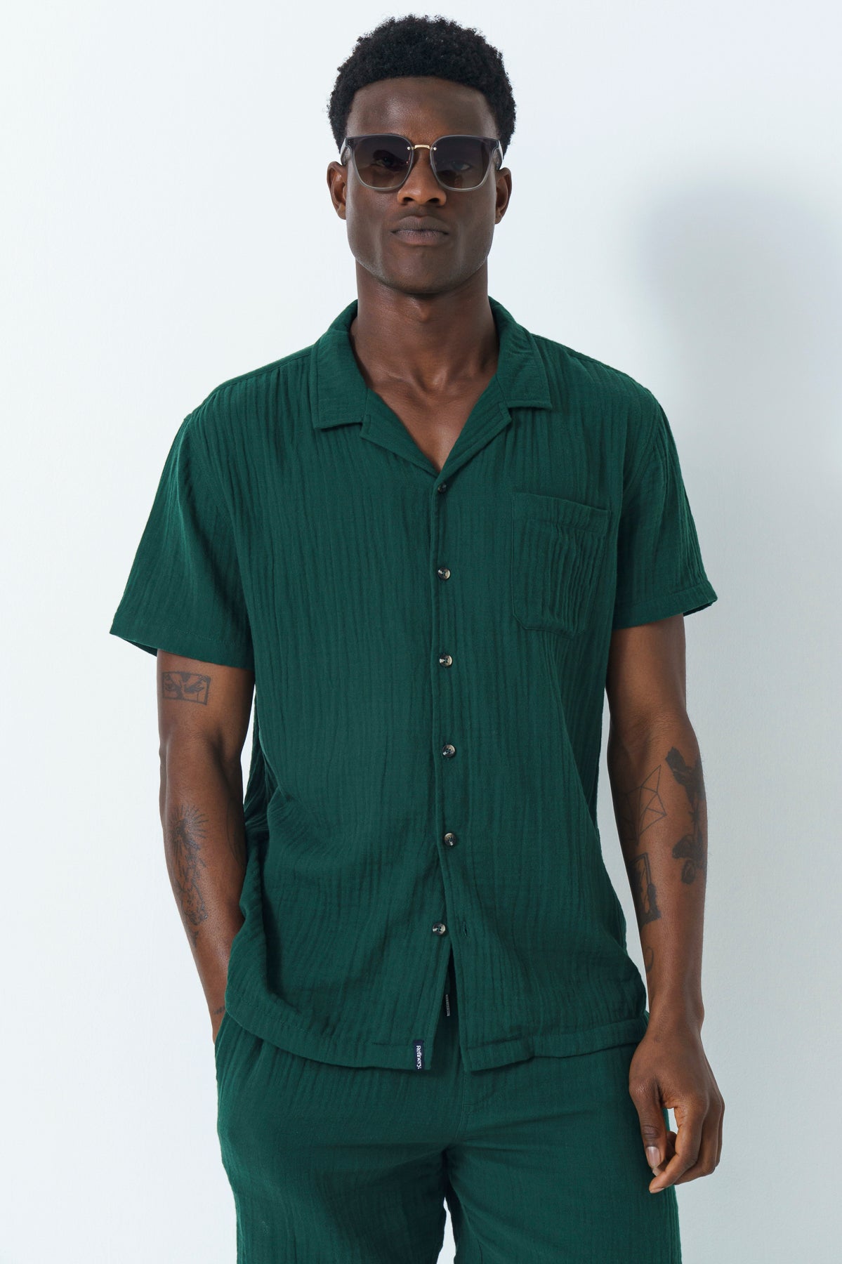 Gladneck Collar Shirt