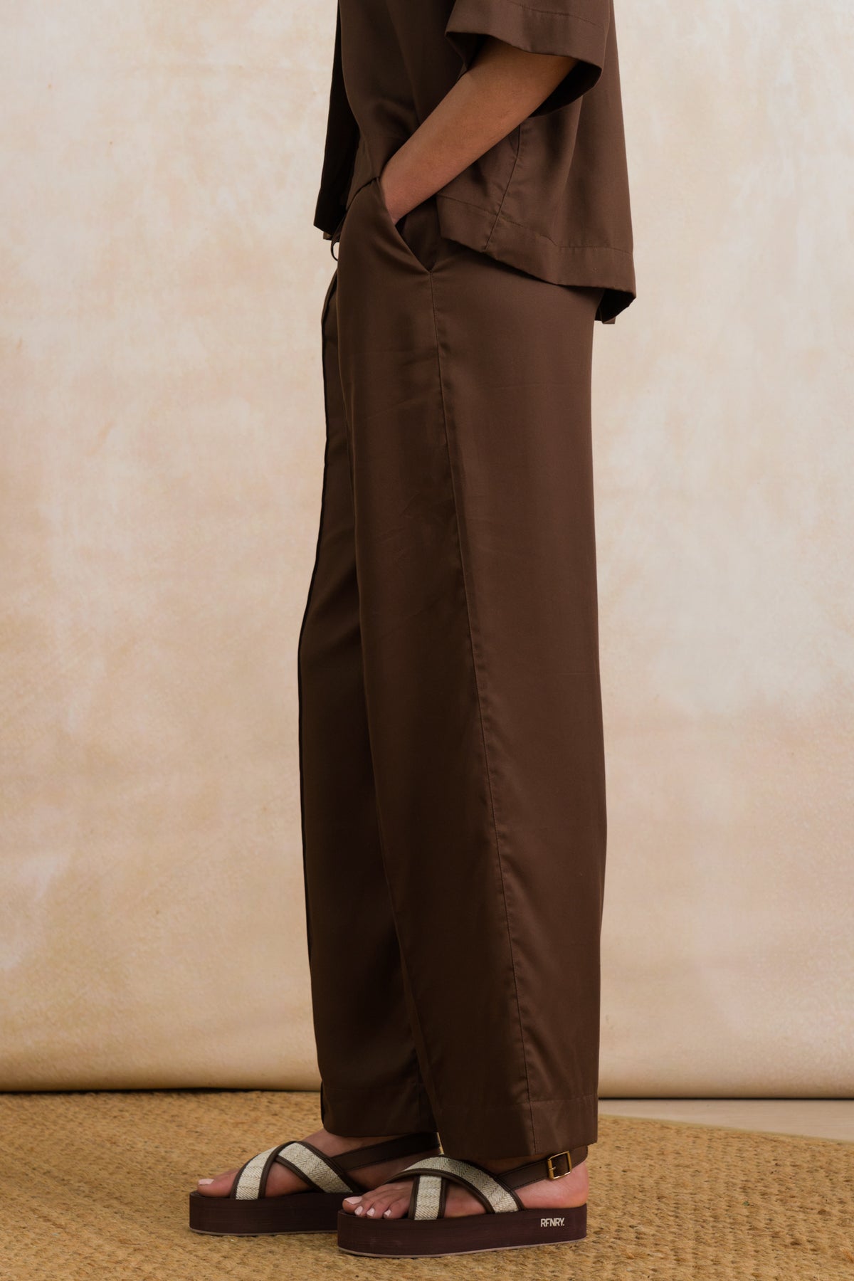 Hi Rise Straight Leg Pull On Pants