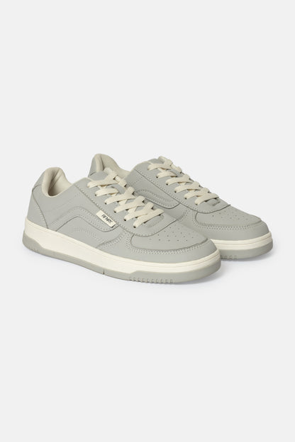 Court Sneaker