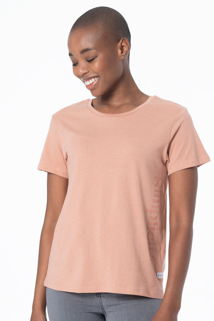 Hong Kong Resonate mørkere Statement T-Shirt _ 130787 _ Nude from REFINERY – Refinery